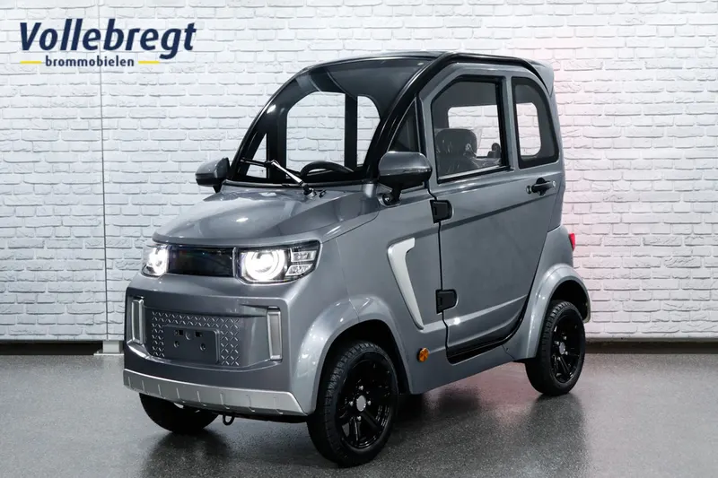 EV City Car Motion Mirage (2025)