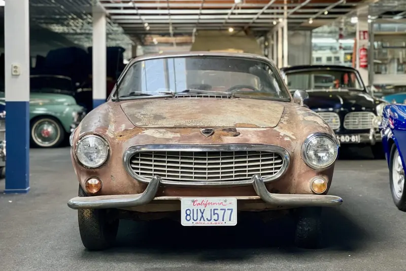 Volvo P1800 (1963)