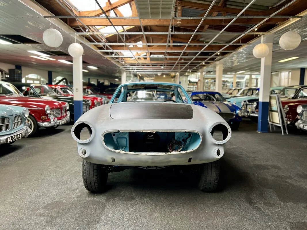 Volvo P1800 (1967) — foto 1