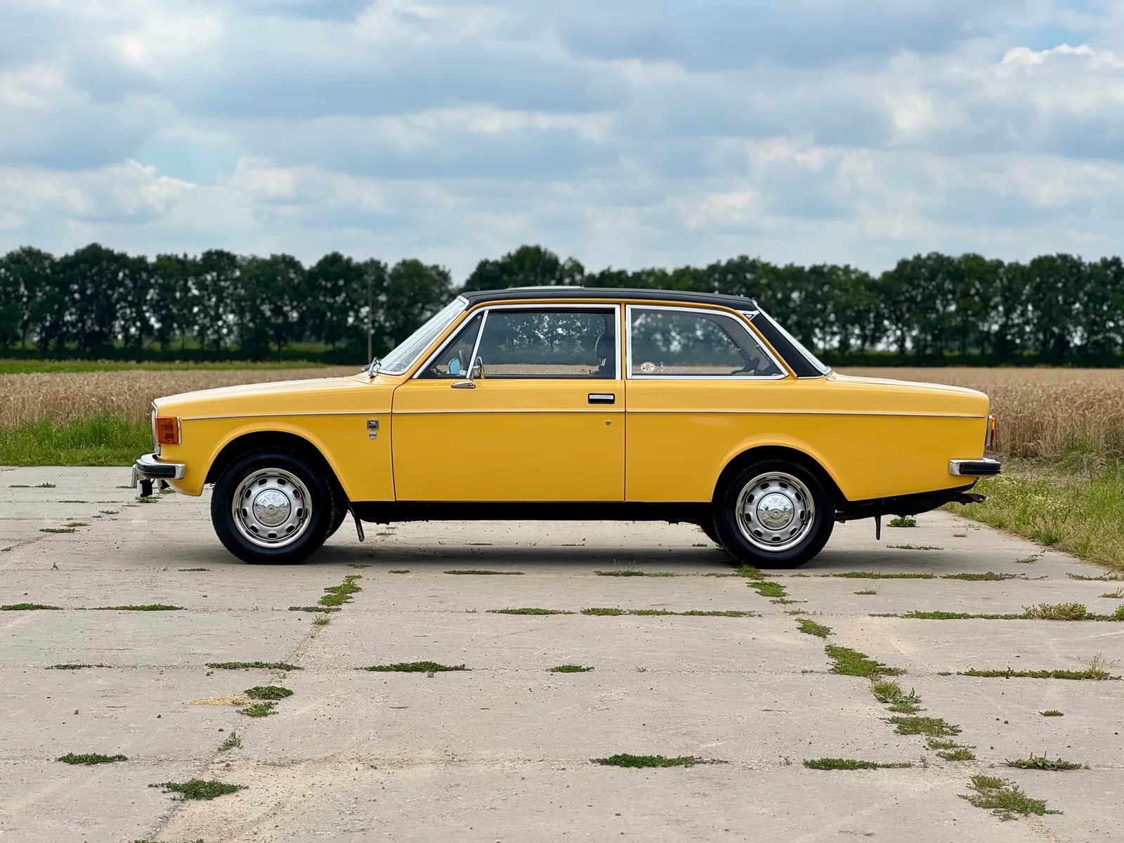 Volvo 142 (1973) — foto 1