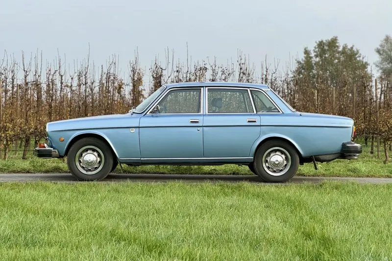 Volvo 164 (1974)