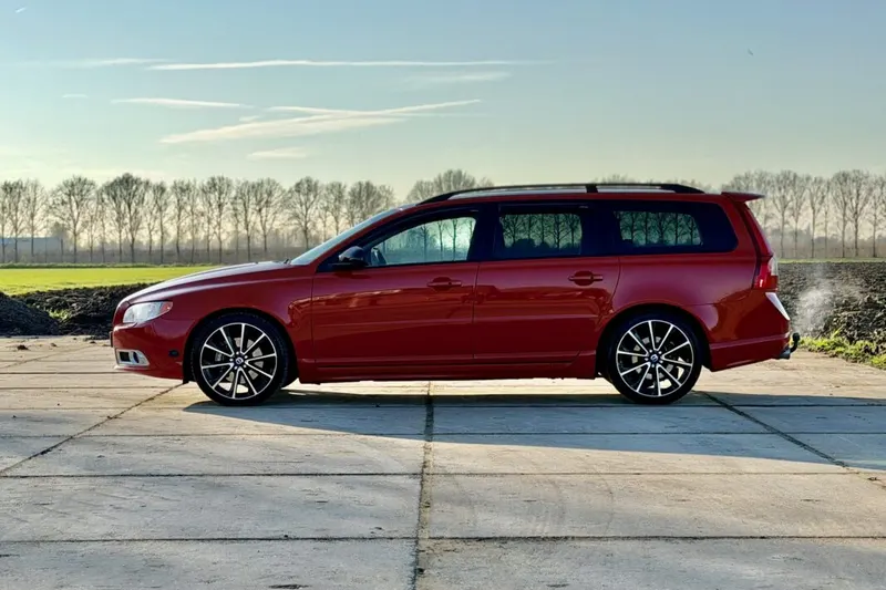 Volvo V70 (2010)