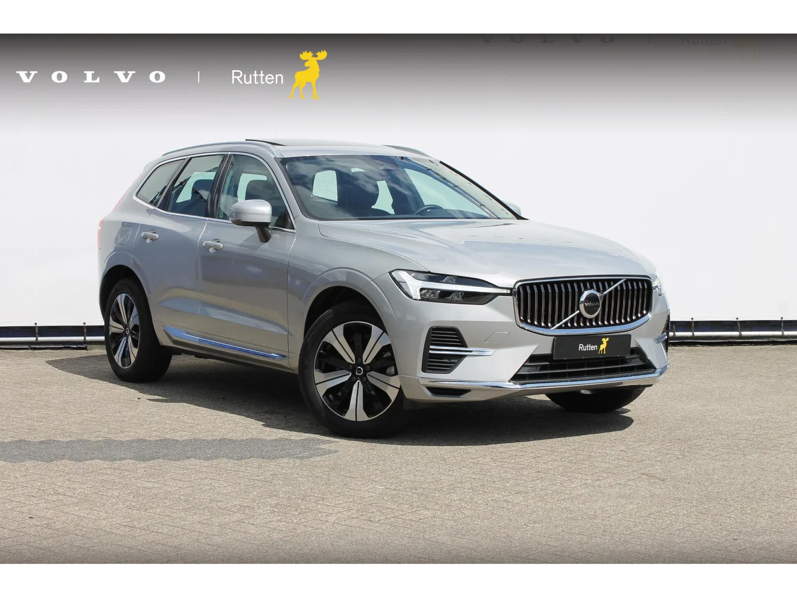 Volvo XC60 (2023) — foto 1