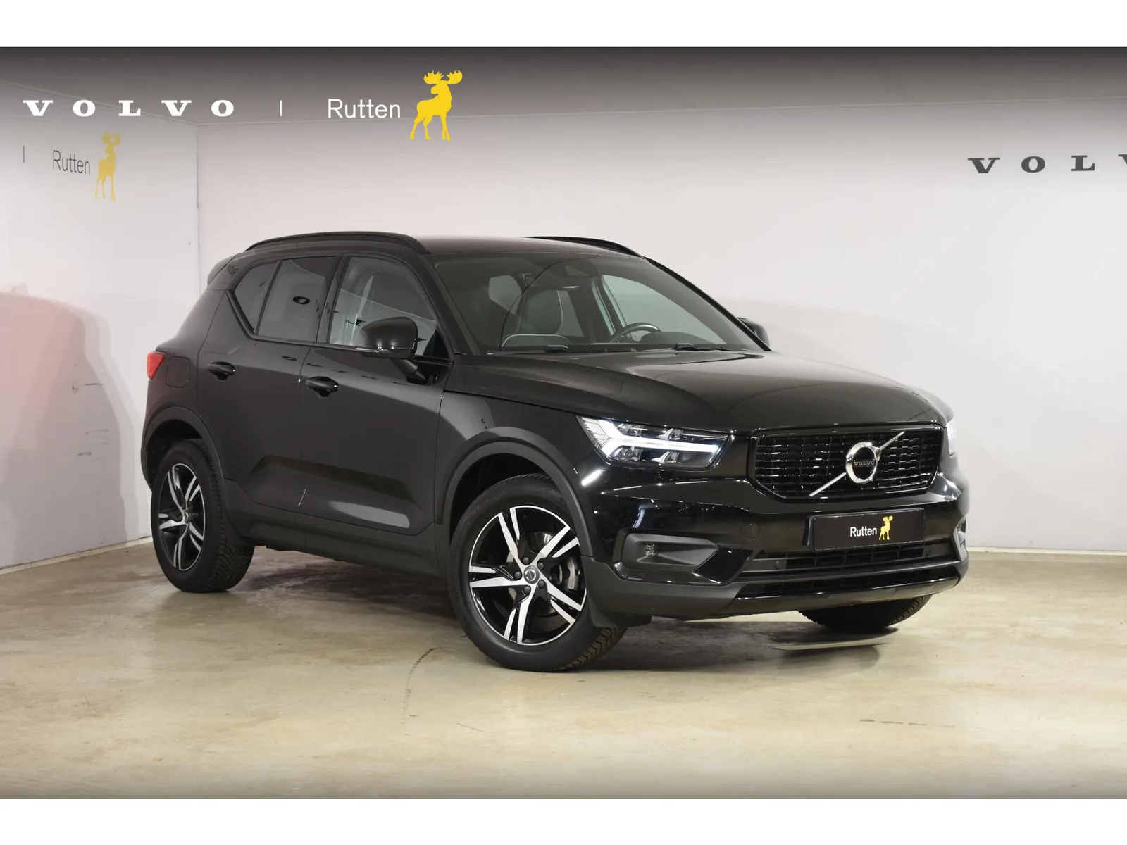 Volvo XC40 (2020) — foto 1
