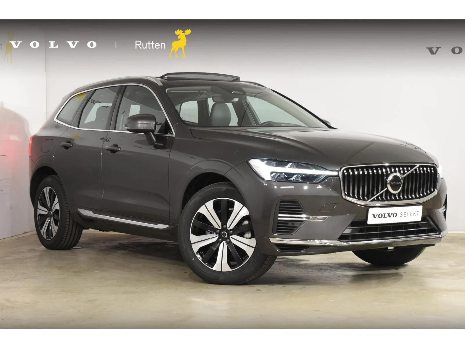 Volvo XC60 (2023) — foto 1