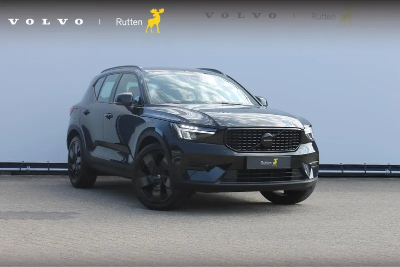 Volvo XC40 (2025)