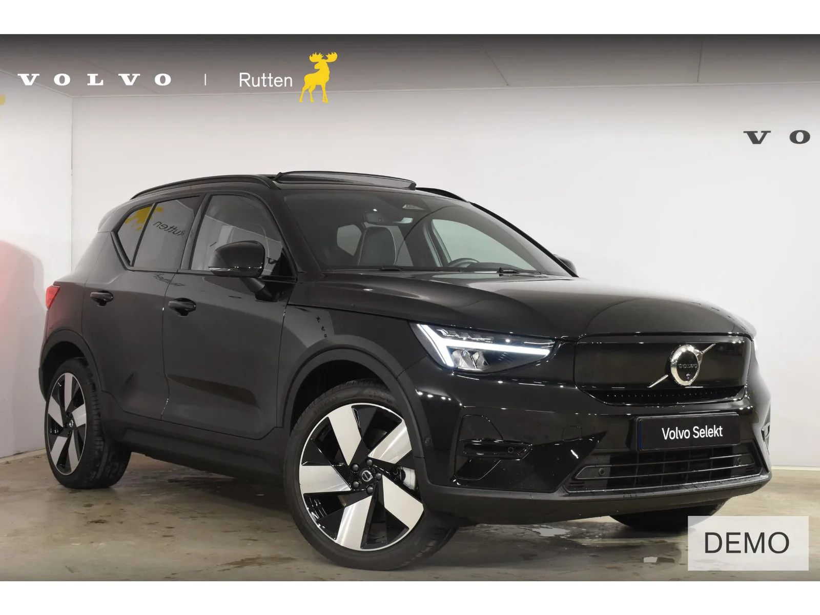 Volvo EX40 (2026) — foto 1