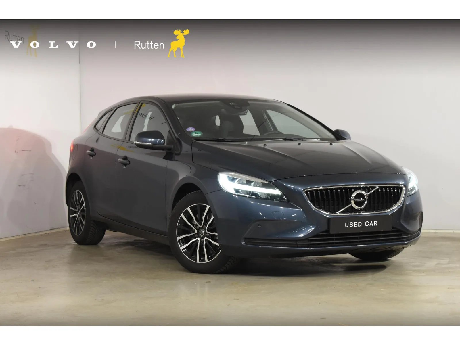 Volvo V40 (2019) — foto 1