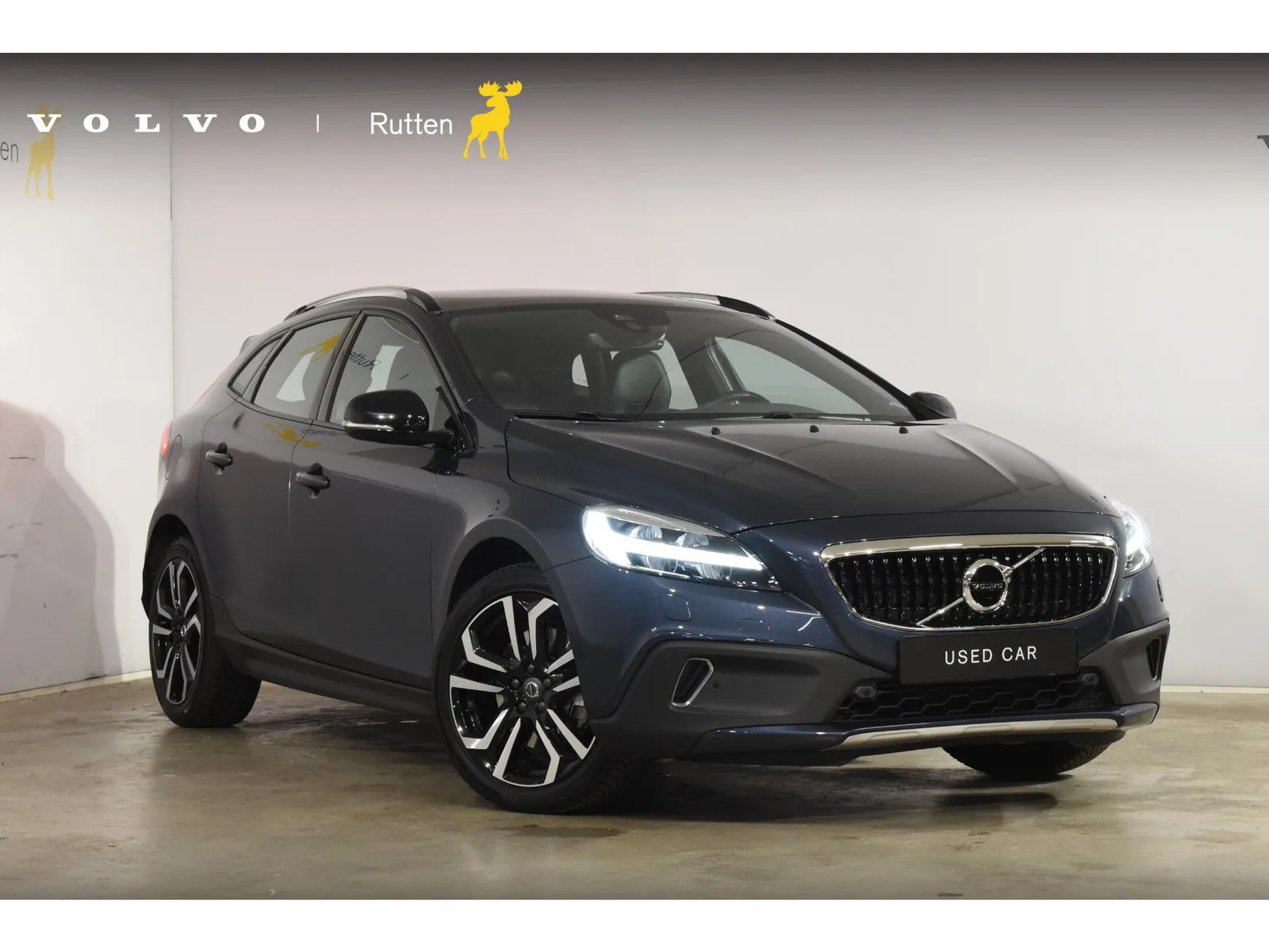 Volvo V40 (2016) — foto 1