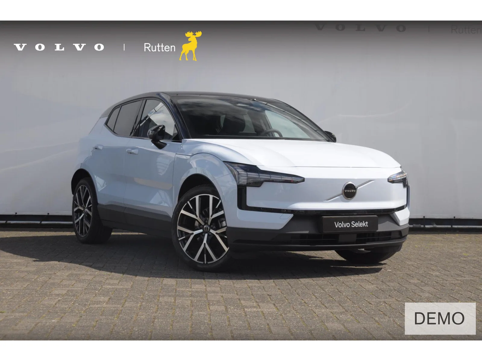 Volvo EX30 (2026) — foto 1