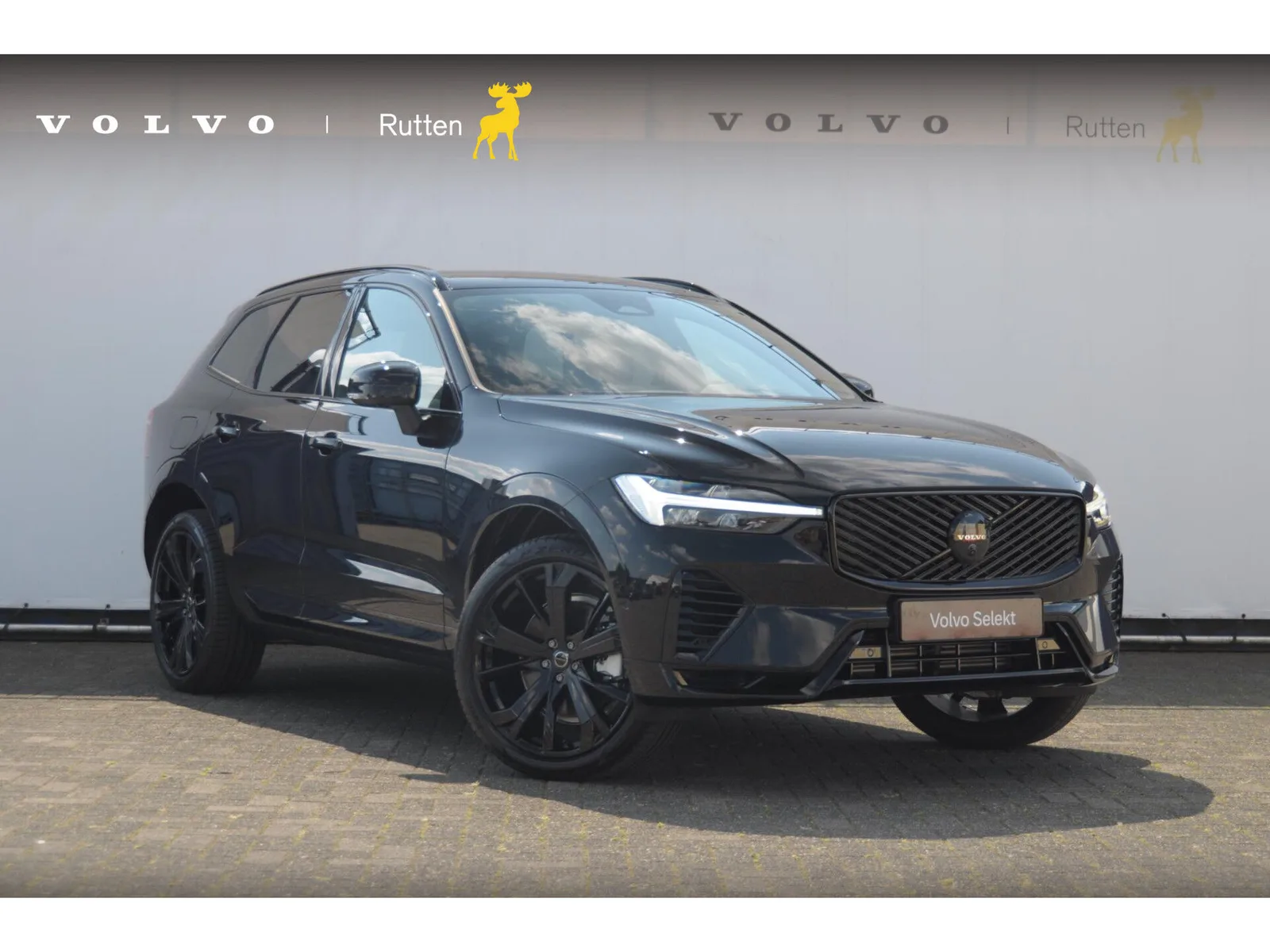 Volvo XC60 (2025) — foto 1