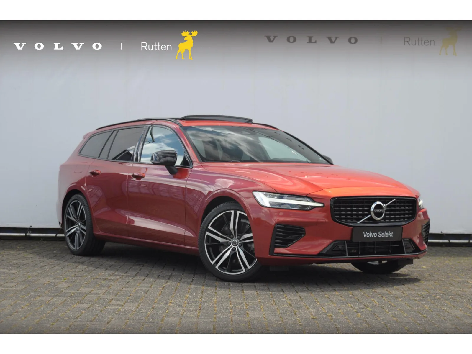 Volvo V60 (2022) — foto 1