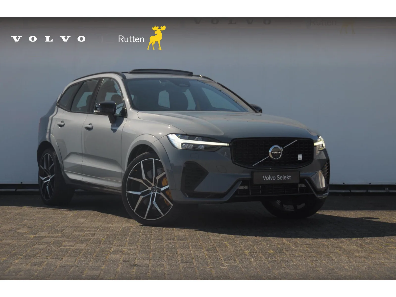 Volvo XC60 (2024) — foto 1