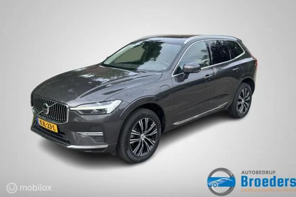 Volvo XC60 (2021) — foto 1