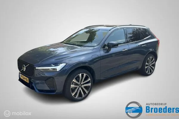 Volvo XC60 (2022) — foto 1