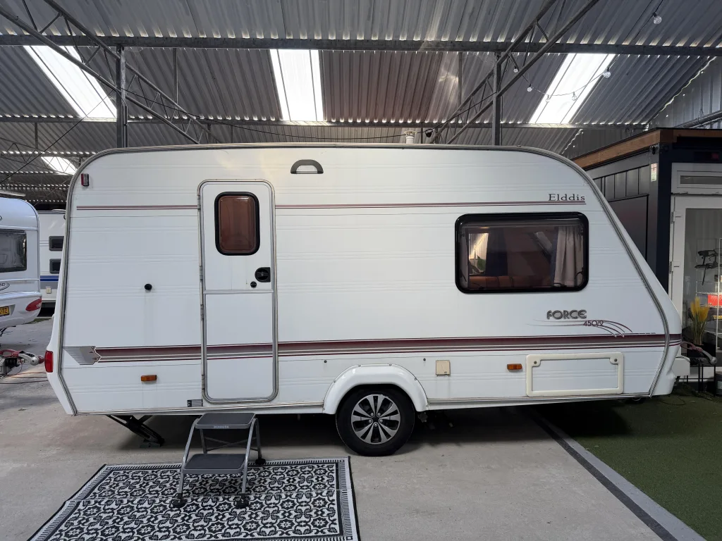 Elddis Force (2002) — foto 1