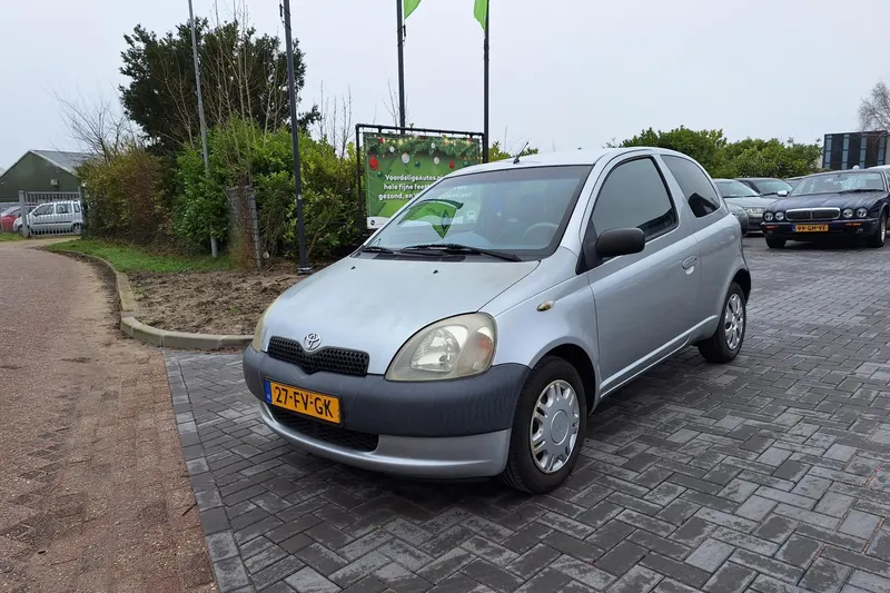 Toyota Yaris (2000)