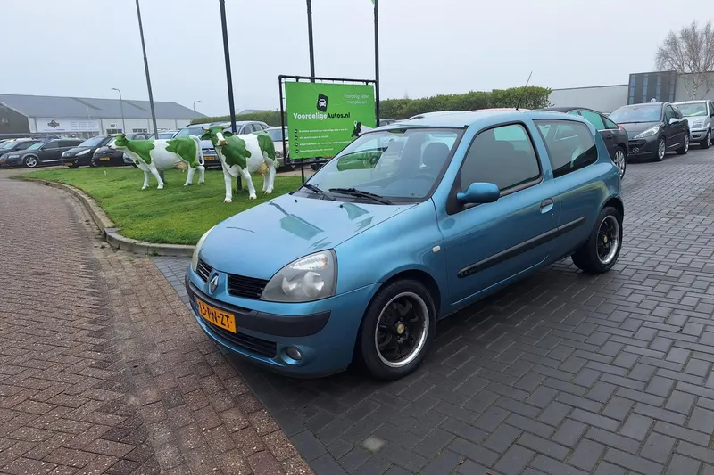 Renault Clio (2004)