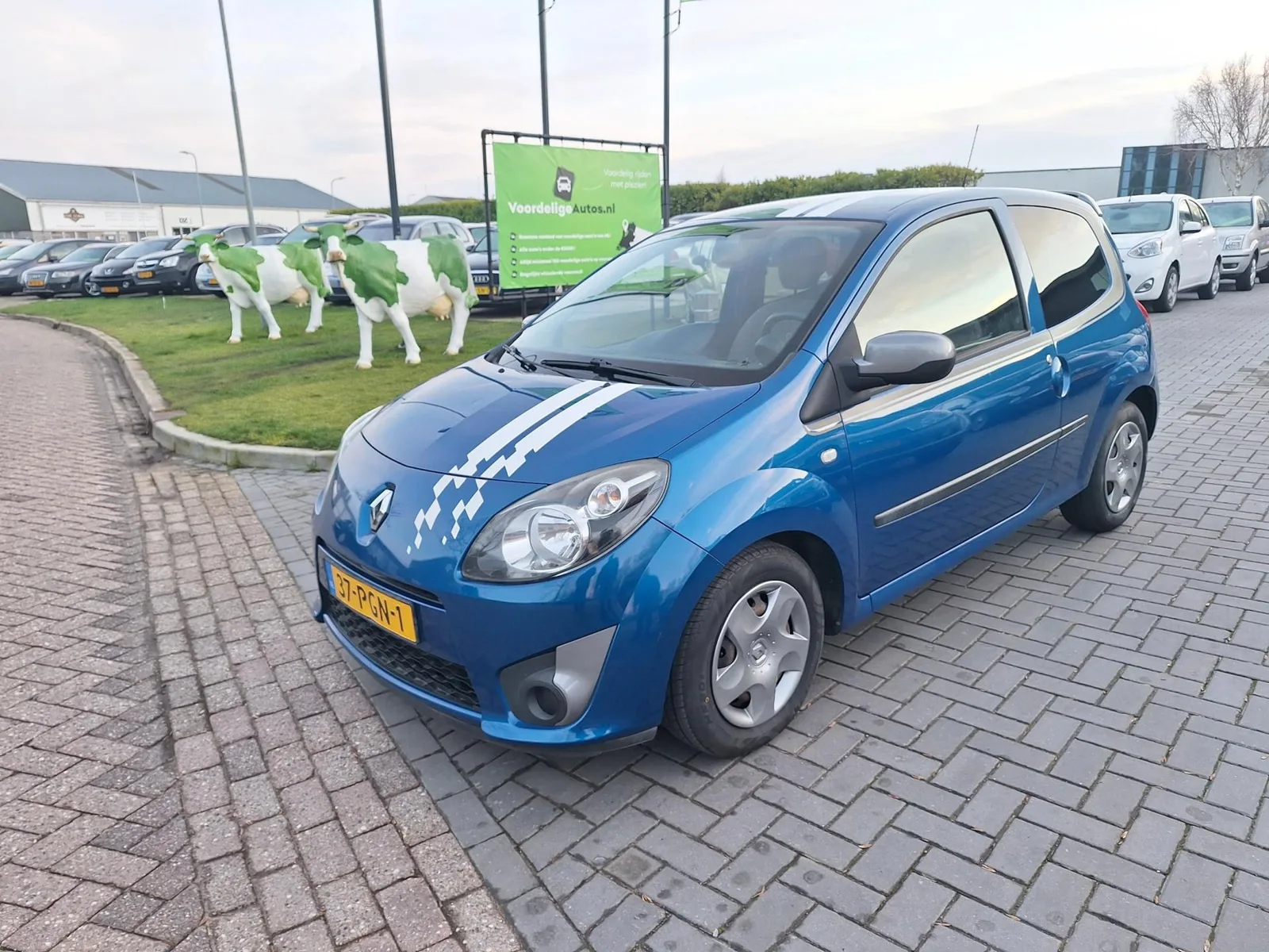 Renault Twingo (2011) — foto 1