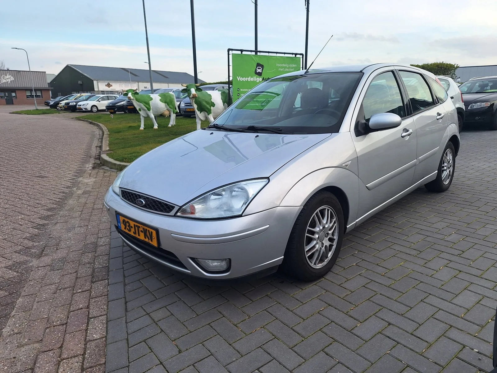 Ford Focus (2002) — foto 1