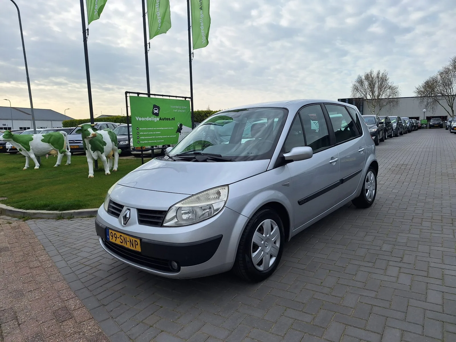 Renault Scénic (2006) — foto 1