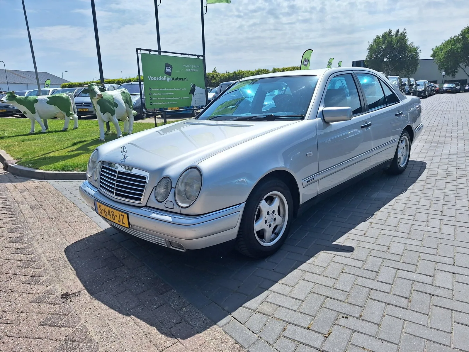 Mercedes-Benz E-Klasse (1996) — foto 1