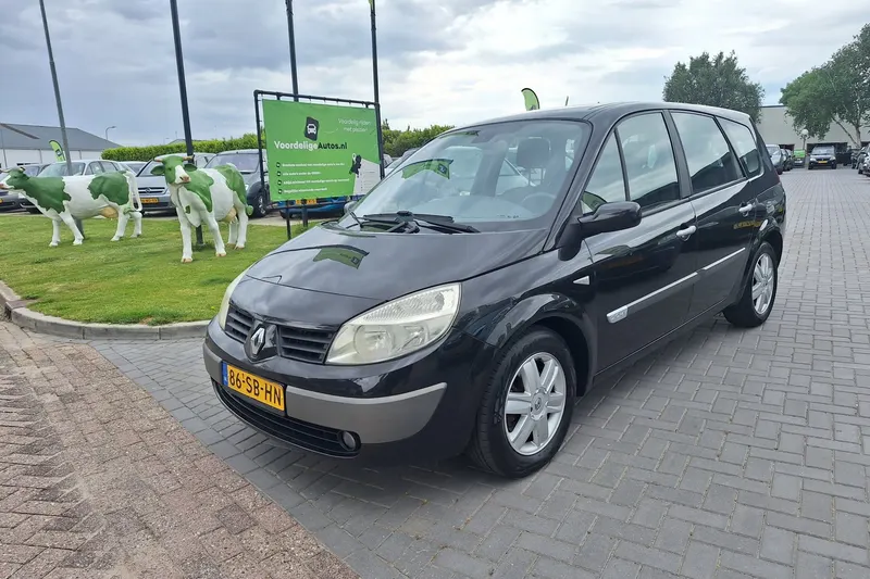 Renault Grand Scénic (2005)