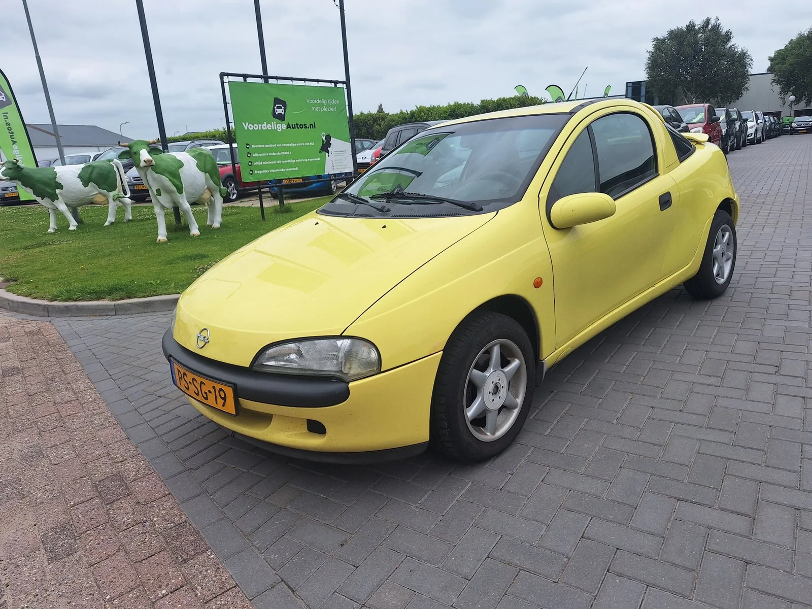 Opel Tigra (1996) — foto 1