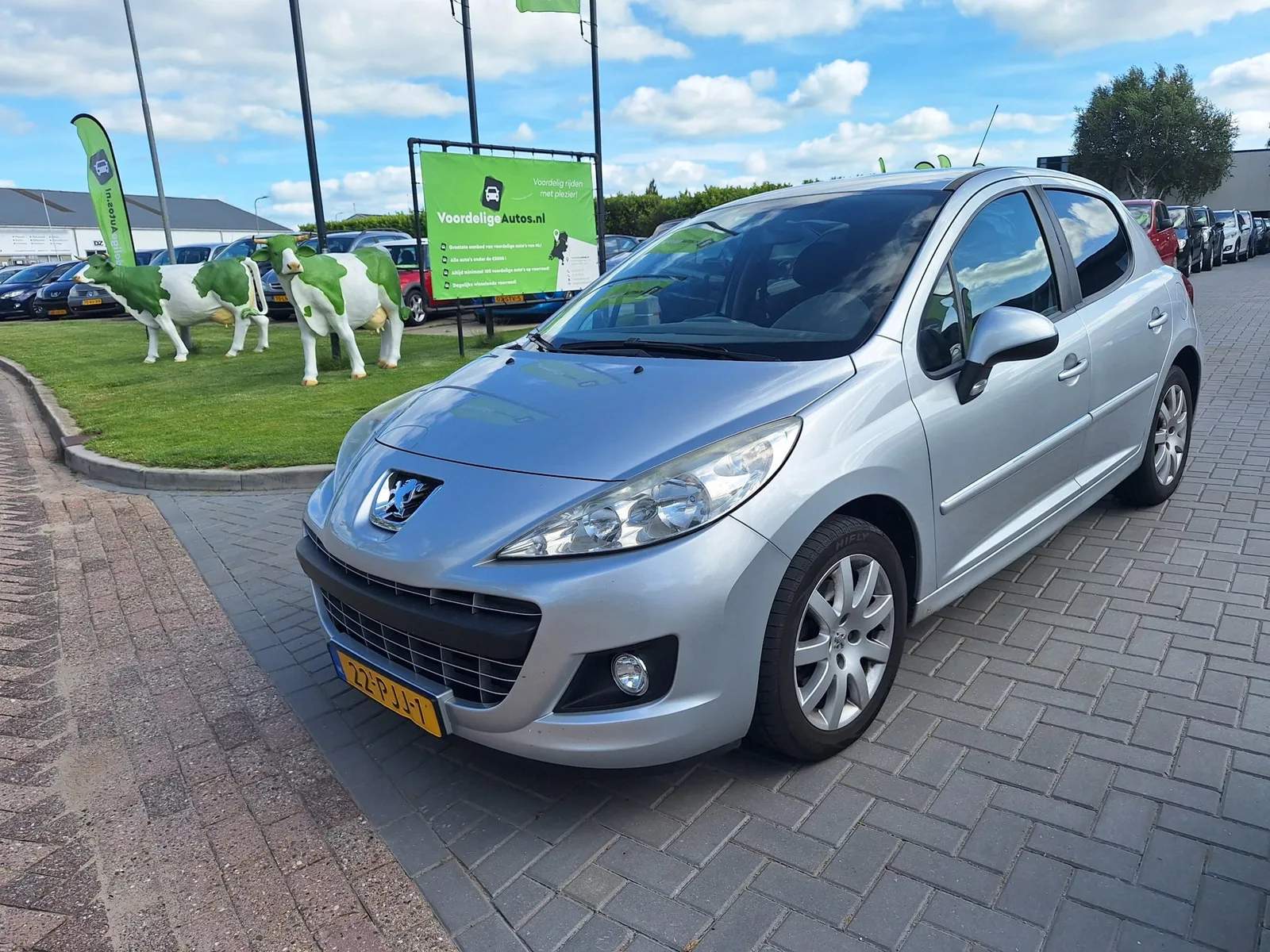 Peugeot 207 (2011) — foto 1