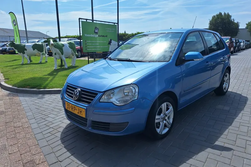 Volkswagen Polo (2005)