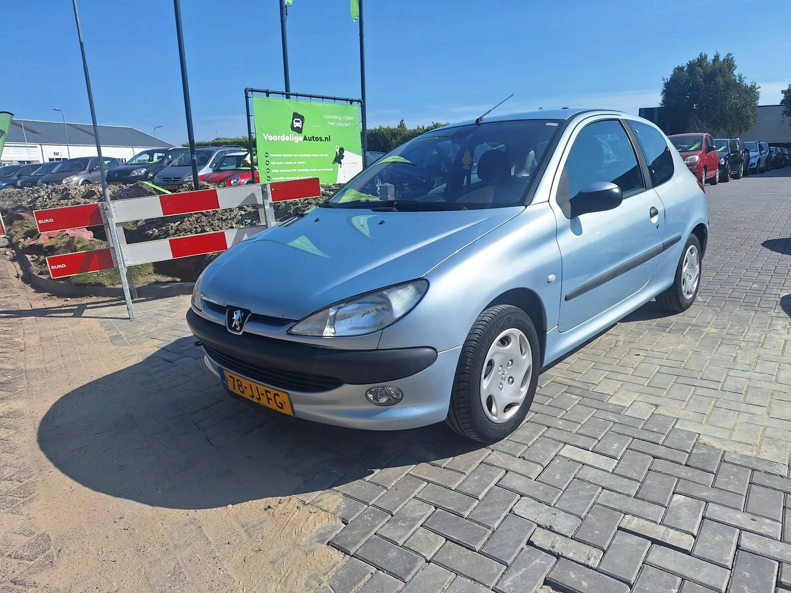 Peugeot 206 (2002) — foto 1