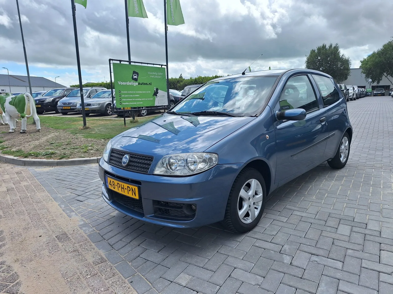 Fiat Punto (2004) — foto 1