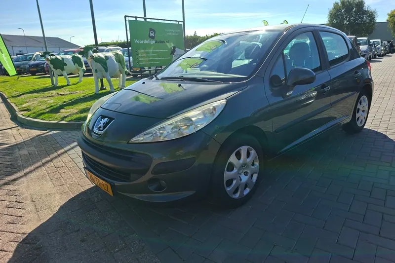 Peugeot 207 (2007)