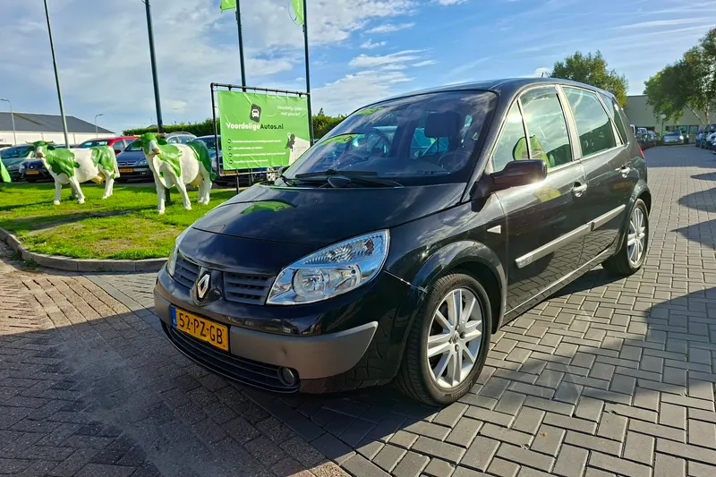 Renault Scénic (2005)
