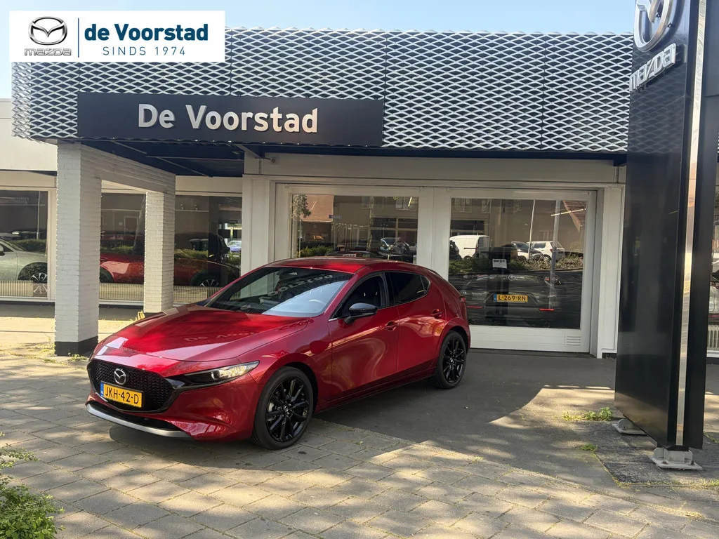 Mazda 3 (2025) — foto 1
