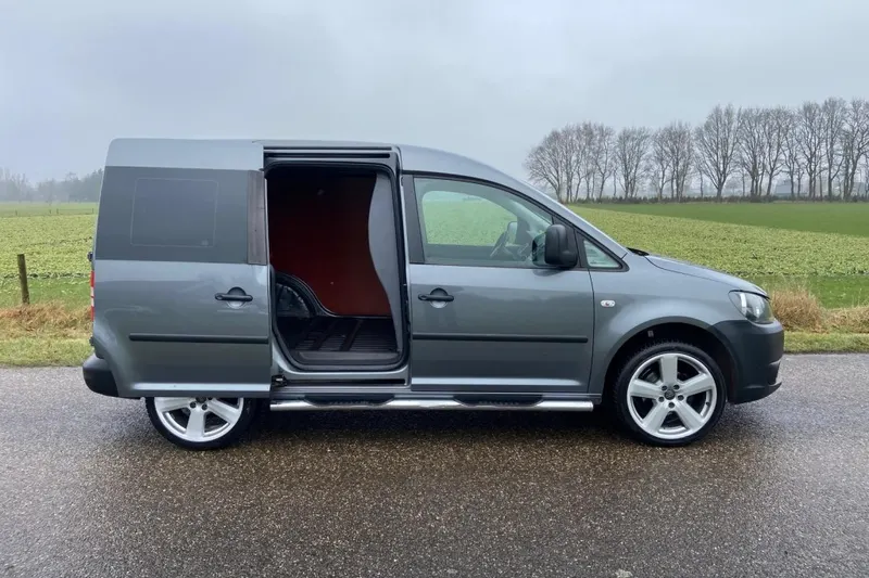 Volkswagen Caddy (2012)