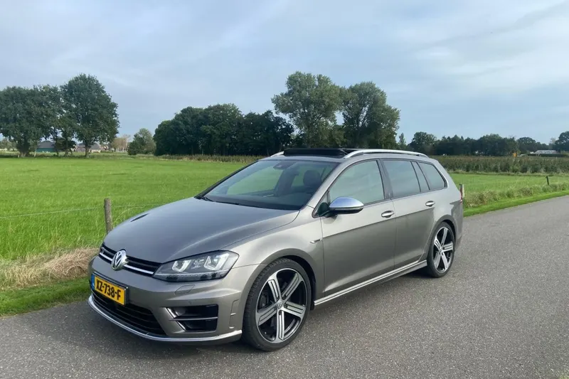 Volkswagen Golf (2015)