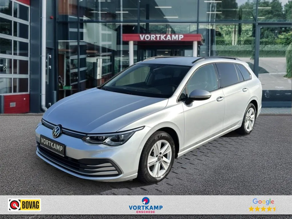 Volkswagen Golf (2021) — foto 1
