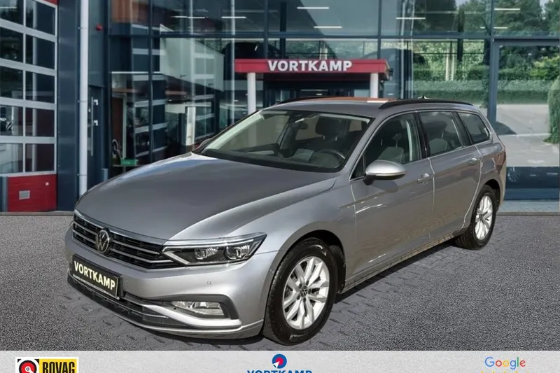 Volkswagen Passat (2023)
