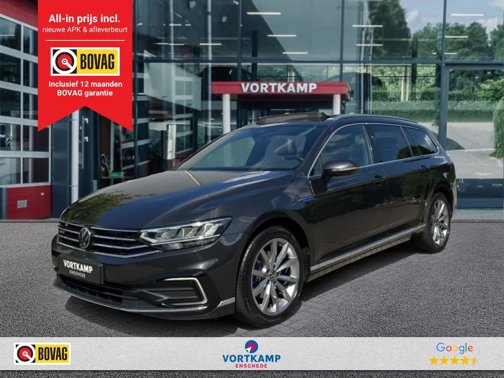 Volkswagen Passat (2021) — foto 1