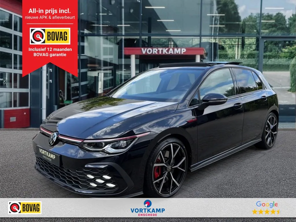 Volkswagen Golf (2022) — foto 1