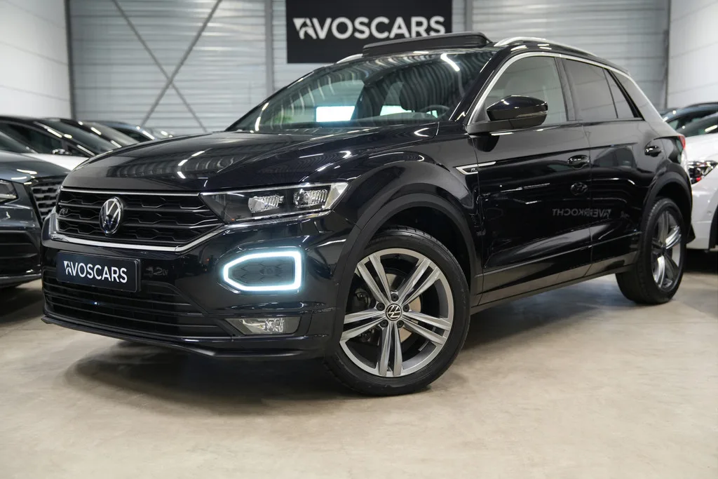 Volkswagen T-Roc (2022) — foto 1