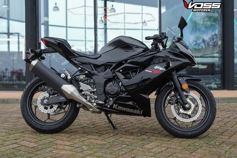 Kawasaki Ninja 125 (2026)
