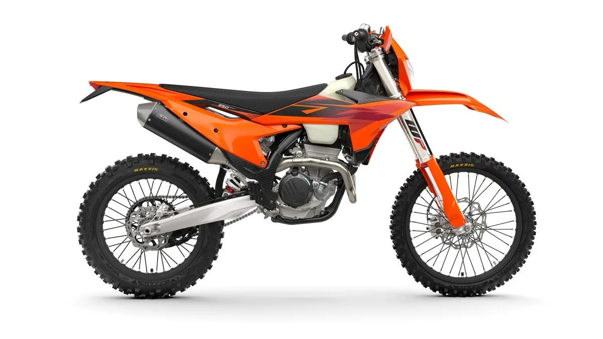 KTM 350 EXC-F (2027) — foto 1