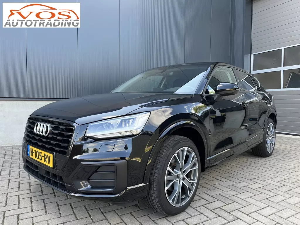 Audi Q2 (2020) — foto 1