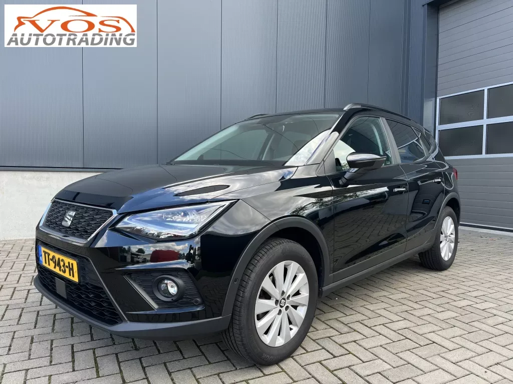 SEAT Arona (2018) — foto 1
