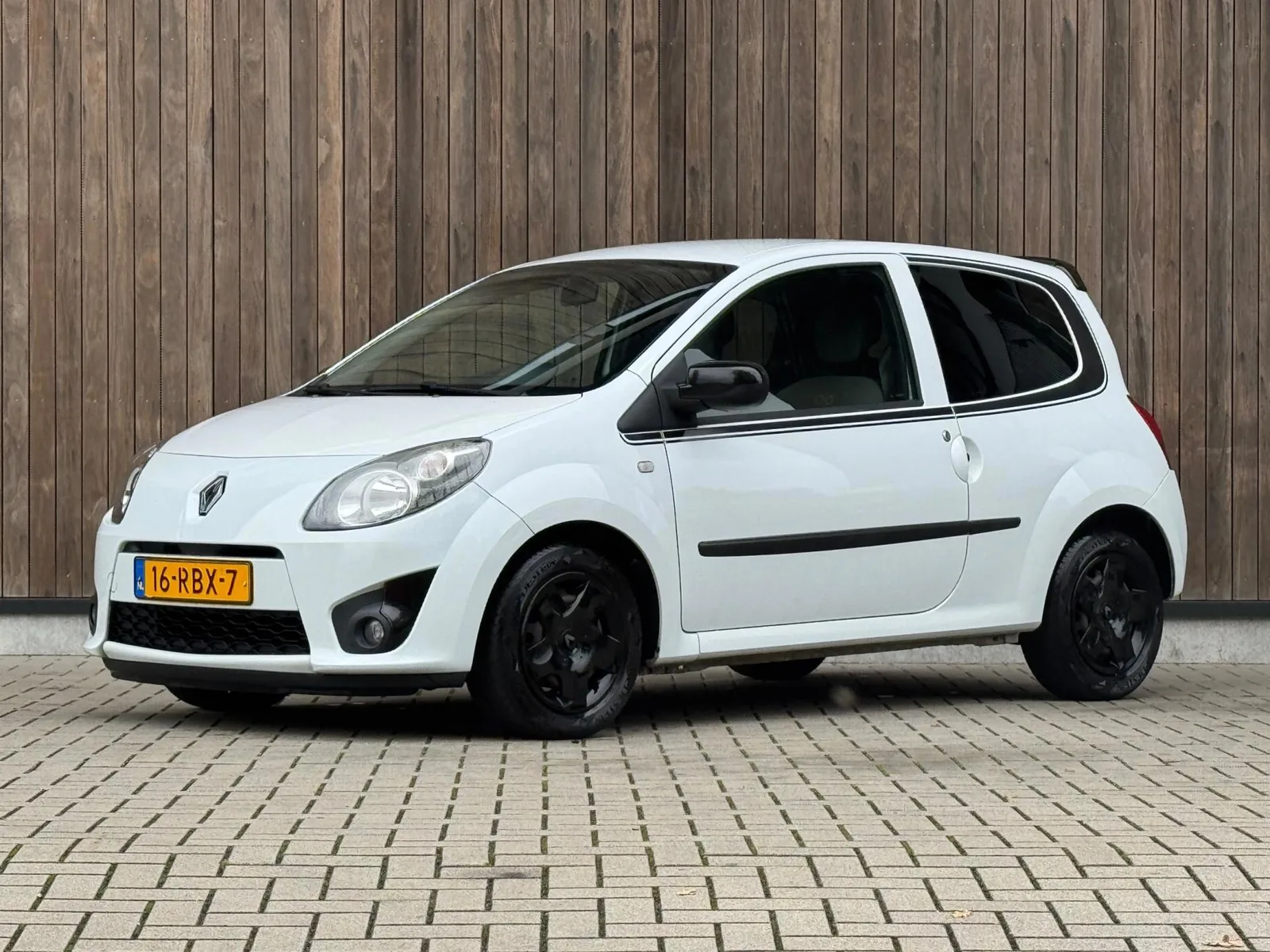 Renault Twingo (2011) — foto 1