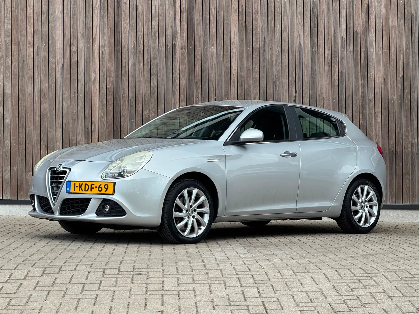 Alfa Romeo Giulietta (2013) — foto 1