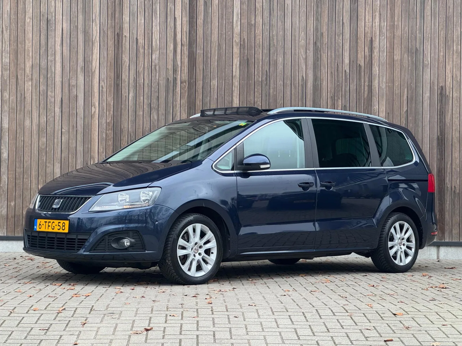 SEAT Alhambra (2014) — foto 1