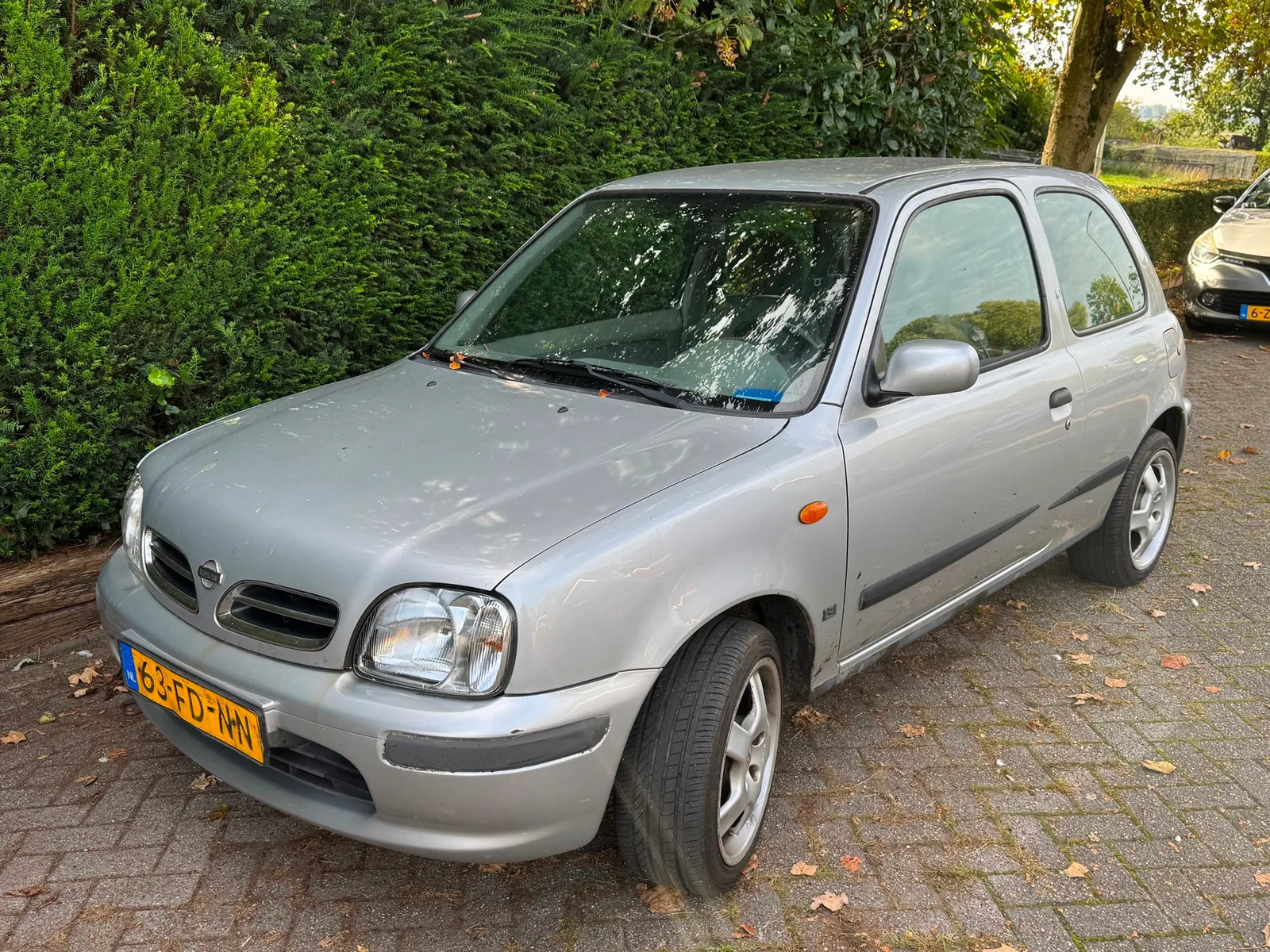 Nissan Micra (2000) — foto 1
